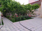 Satılır 6 otaqlı 350 m2 həyət evi Sulutəpə