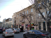 İcarəyə verilir 2 otaqlı 350 m2 obyekt 28 Mall