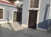 Satılır 6 otaqlı 234 m2 həyət evi Zabrat 1
