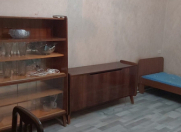 İcarəyə verilir 3 otaqlı 60 m2 köhnə tikili Qara Qarayev m.