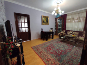 Satılır 2 otaqlı 43 m2 köhnə tikili Qara Qarayev m.