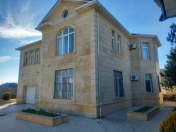 Satılır 6 otaqlı 300 m2 villa Buzovna