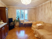 Satılır 3 otaqlı 70 m2 köhnə tikili Bakıxanov