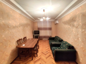 Satılır 2 otaqlı 60 m2 köhnə tikili 8 km