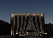 Satılır 1 otaqlı 40 m2 köhnə tikili Qara Qarayev m.