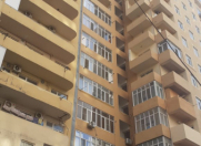 Satılır 4 otaqlı 179 m2 yeni tikili Həzi Aslanov m.