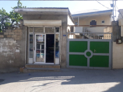 Satılır 7 otaqlı 1.2 m2 həyət evi Rəsulzadə