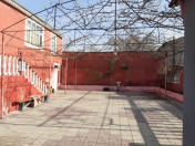Satılır 8 otaqlı 260 m2 həyət evi Qaraçuxur