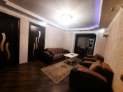 Satılır 3 otaqlı 84 m2 köhnə tikili Neftçilər m.