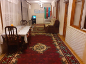 Satılır 8 otaqlı 150 m2 həyət evi Badamdar