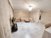 Satılır 4 otaqlı 100 m2 köhnə tikili Nizami m.