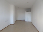 İcarəyə verilir 1 otaqlı 38 m2 obyekt Neftçilər m.