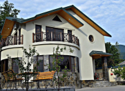 Satılır 5 otaqlı 220 m2 villa Qəbələ