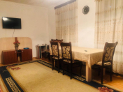 Satılır 4 otaqlı 100 m2 köhnə tikili Montin