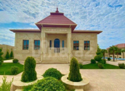 Satılır 4 otaqlı 380 m2 villa Qala