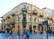 İcarəyə verilir 3 otaqlı 95 m2 köhnə tikili Sahil m.