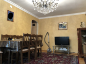 Satılır 2 otaqlı 45 m2 köhnə tikili Koala parkı