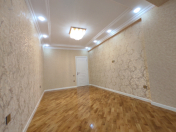 Satılır 3 otaqlı 116 m2 yeni tikili 5 mkr