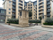 Satılır 4 otaqlı 202 m2 yeni tikili Ağ şəhər