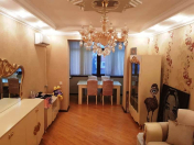 Satılır 3 otaqlı 70 m2 köhnə tikili Bakıxanov