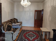 Satılır 3 otaqlı 75 m2 köhnə tikili 7 mkr