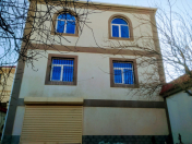 Satılır 5 otaqlı 220 m2 villa Badamdar