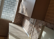 İcarəyə verilir 3 otaqlı 100 m2 köhnə tikili Neapol dairəsi