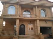 Satılır 8 otaqlı 480 m2 həyət evi Bakıxanov