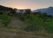 Satılır 6 otaqlı 1000 m2 bağ evi Yardımlı