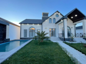 Satılır 4 otaqlı 240 m2 bağ evi Mərdəkan