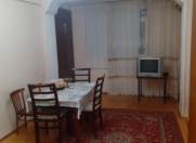 Satılır 2 otaqlı 45 m2 köhnə tikili Həzi Aslanov