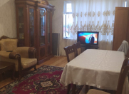 Satılır 3 otaqlı 110 m2 köhnə tikili 20-ci sahə