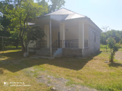 Satılır 4 otaqlı 110 m2 bağ evi Oğuz