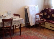 Satılır 5 otaqlı 120 m2 köhnə tikili İnşaatçılar m.