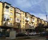 Satılır 2 otaqlı 50 m2 köhnə tikili 8 km