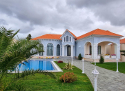 Satılır 5 otaqlı 250 m2 bağ evi Mərdəkan