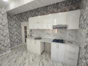 Satılır 3 otaqlı 97 m2 yeni tikili 5 mkr