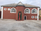Satılır 4 otaqlı 154 m2 bağ evi Saray