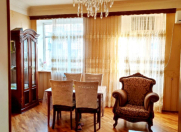 İcarəyə verilir 2 otaqlı 65 m2 köhnə tikili 28 May m.