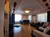 Satılır 4 otaqlı 140 m2 yeni tikili Neftçilər m.