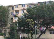 Satılır 3 otaqlı 90 m2 köhnə tikili Qara Qarayev m.