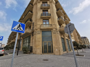 İcarəyə verilir 1 otaqlı 180 m2 obyekt AGA Business Center