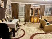 Satılır 4 otaqlı 100 m2 köhnə tikili Gəncə