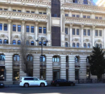 İcarəyə verilir 7 otaqlı 218 m2 obyekt Dostluq kinoteatrı