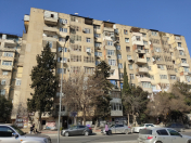 Satılır 2 otaqlı 65 m2 köhnə tikili 9 mkr