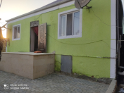 Satılır 4 otaqlı 120 m2 həyət evi Binə ticarət mərkəzi