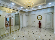 Satılır 4 otaqlı 225 m2 yeni tikili Heydər Əliyev Mərkəzi