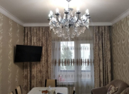 Satılır 5 otaqlı 120 m2 köhnə tikili Bakıxanov