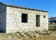 Satılır 2 otaqlı 75 m2 həyət evi 28 Mall