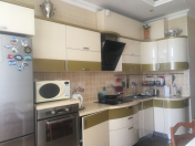 Satılır 3 otaqlı 130 m2 yeni tikili 7 mkr